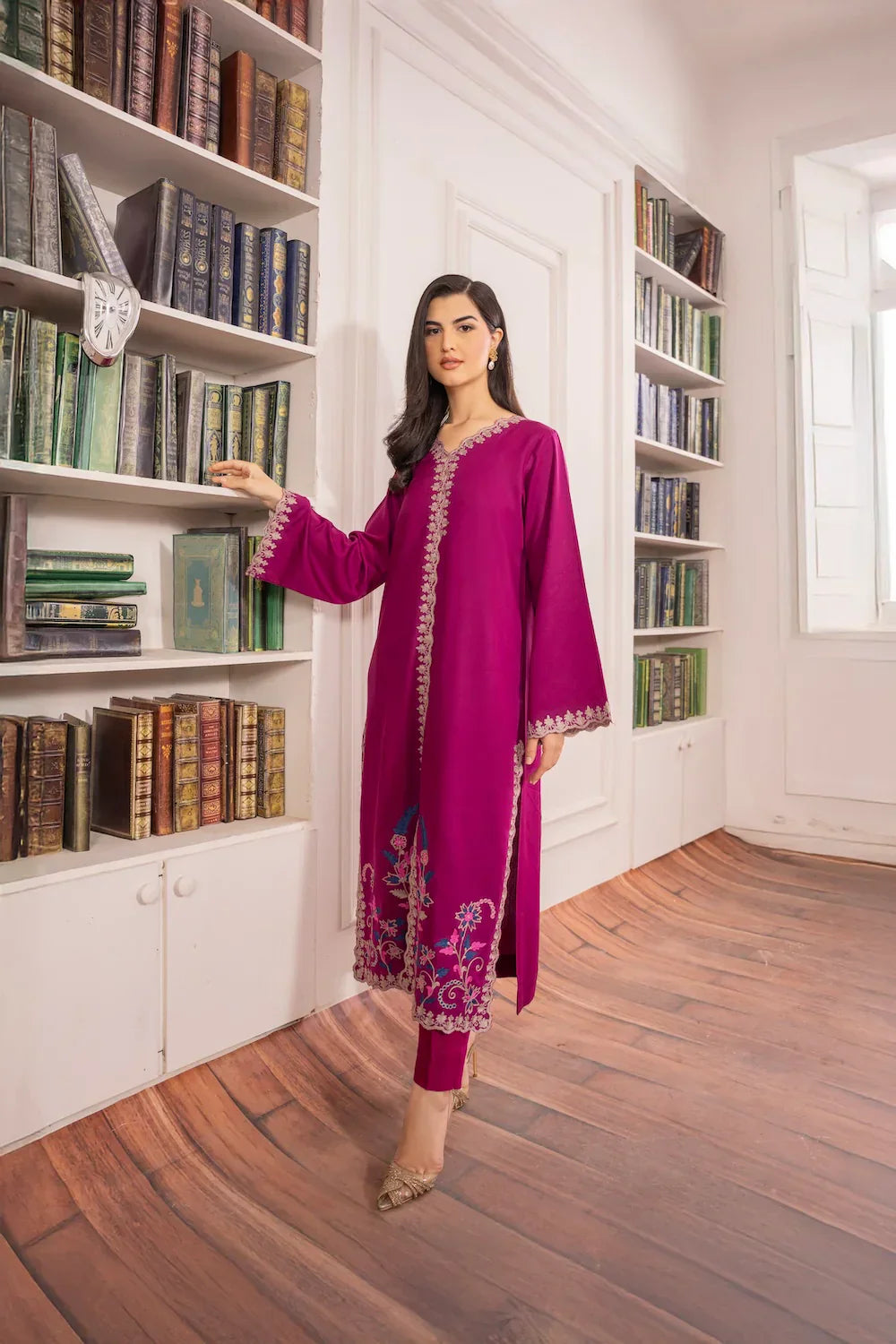 BATIK - 3PC LAWN EMBROIDERED SHIRT WITH CHIFFON DUPATTA AND TROUSER - HZG2080