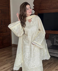 IZNIK - 3PC LAWN EMBROIDERED SHIRT WITH ORGANZA EMBROIDERED DUPATTA AND TROUSER - HZG2888