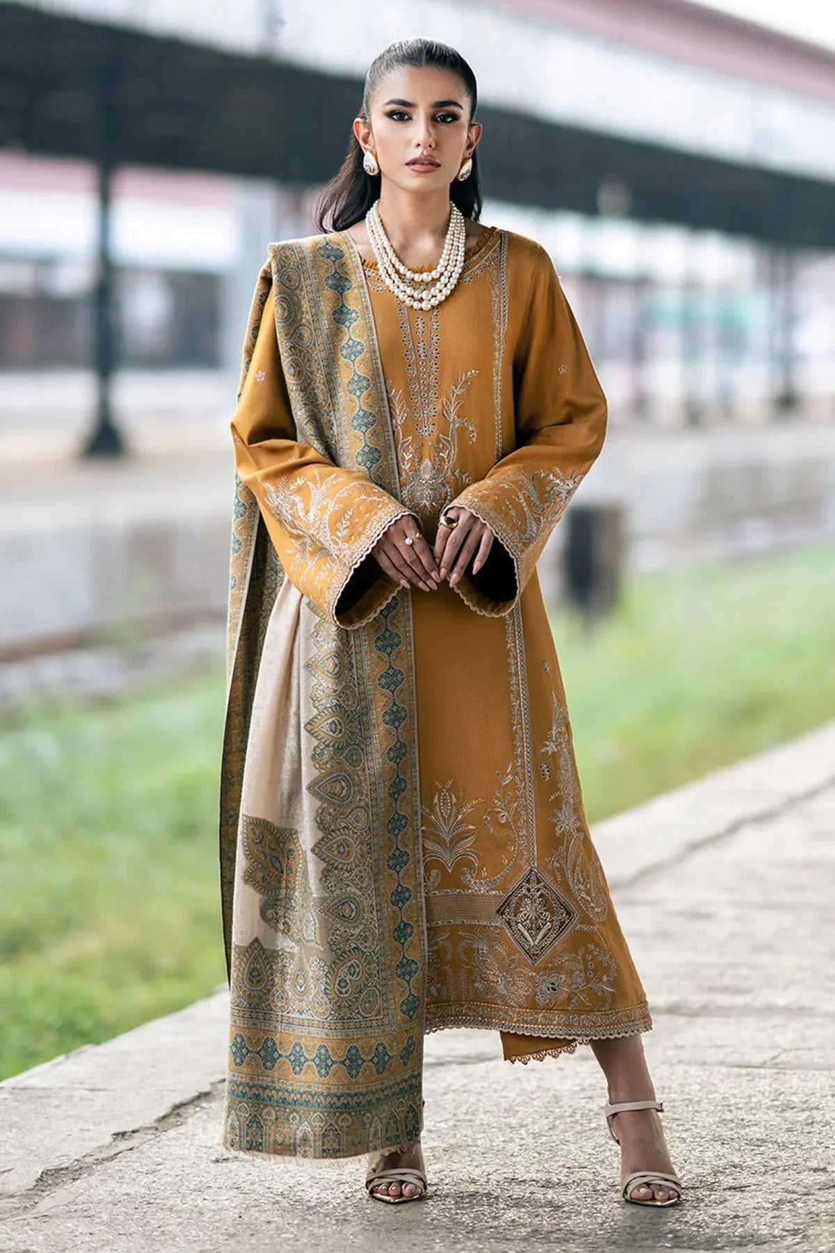 IZEL - 3PC DHANAK EMBROIDERED SHIRT WITH TWILL PRINTED SHAWL AND TROUSER - HZG2370