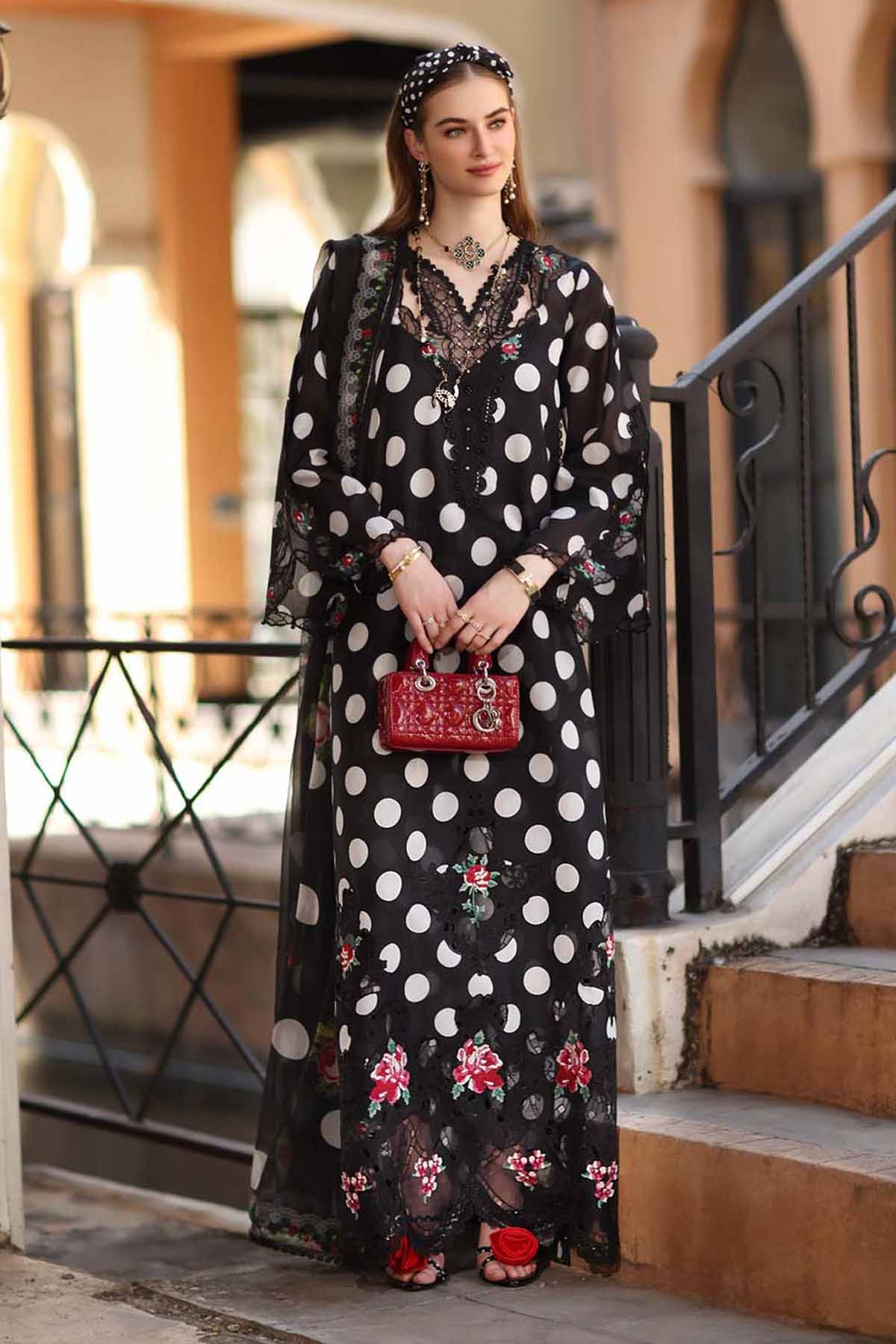 MARIA.B - 3PC LAWN PRINTED SHIRT WITH SILK PRINTED DUPATTA AND TROUSER - HZG2975