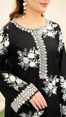MARIA.B - 3PC LAWN EMBROIDERED SHIRT WITH CHIFFON PRINTED DUPATTA AND TROUSER - HZG2989