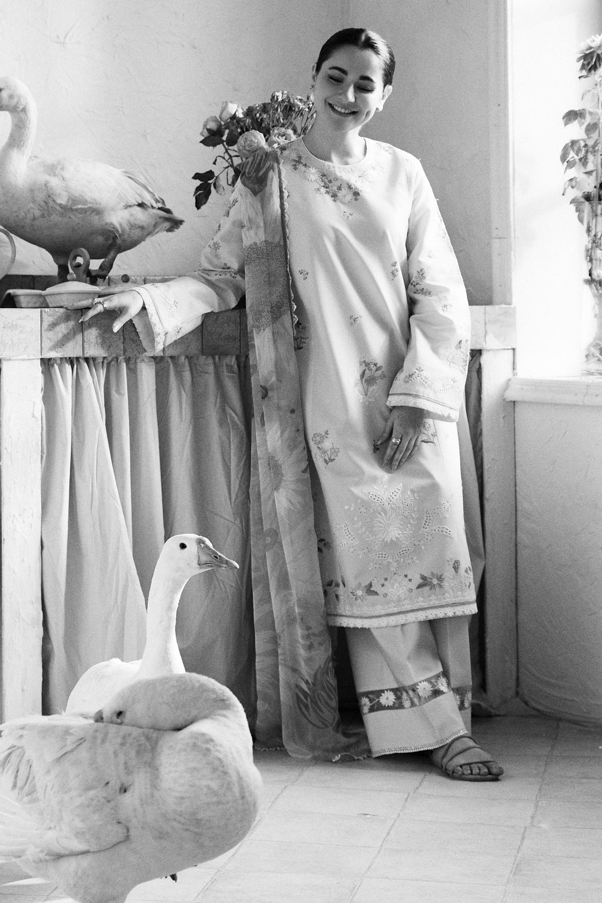 ZARA SHAH JAHAN - 3PC LAWN EMBROIDERED SHIRT WITH PRINTED DUPATTA AND TROUSER - HZG1576