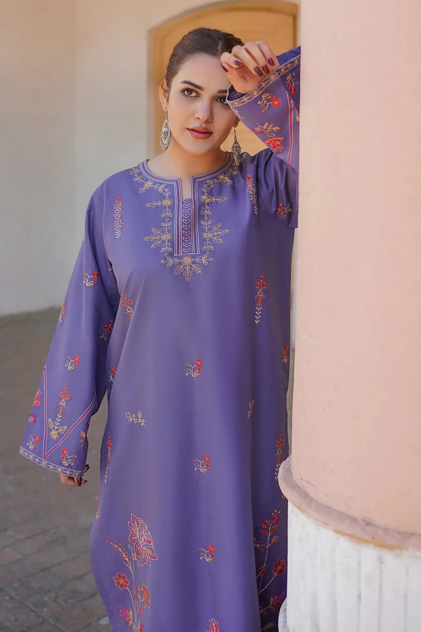 URGE - 2PC LAWN EMBROIDERED SHIRT AND EMBROIDERED TROUSER - HZG2255