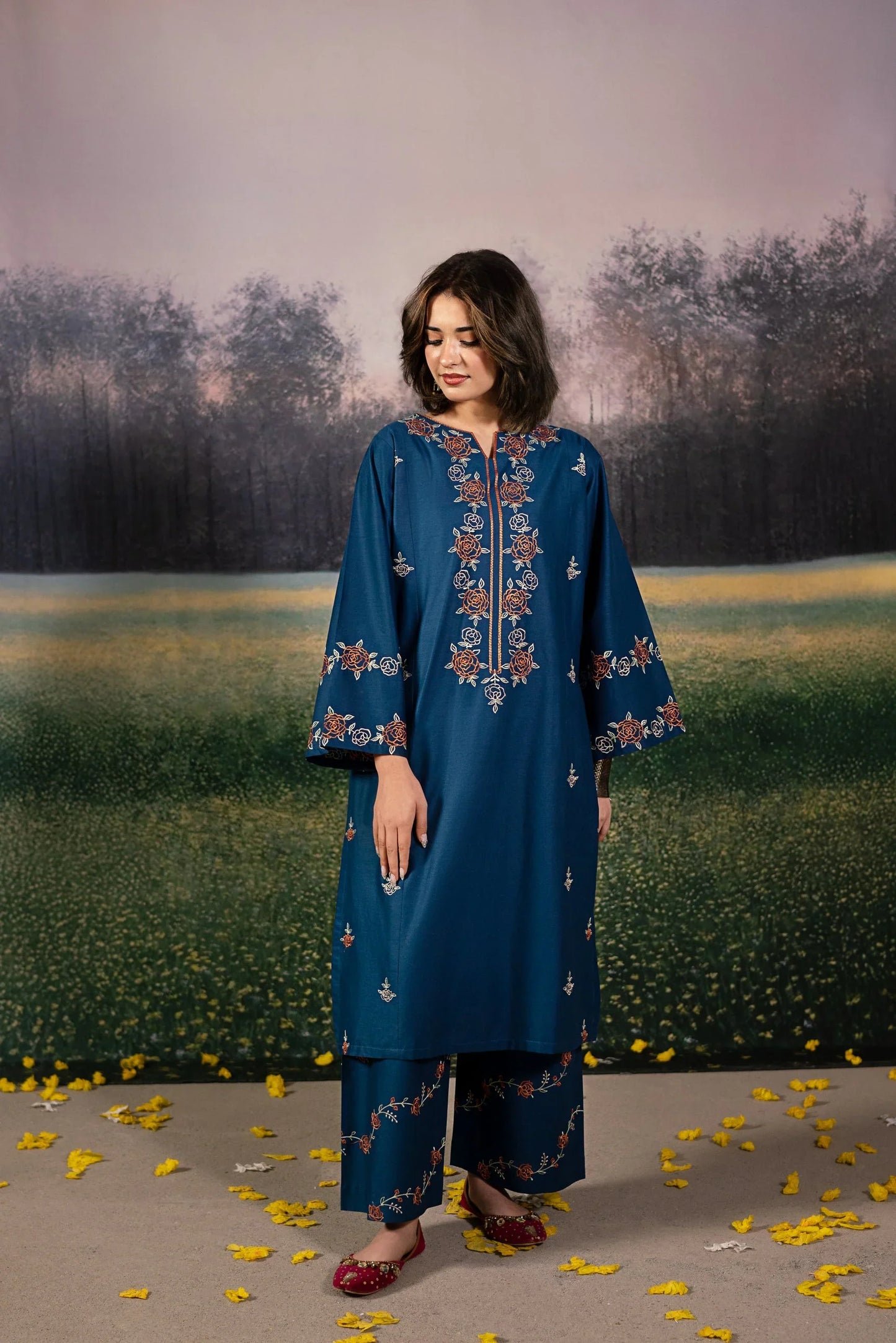 URGE - 2PC LAWN EMBROIDERED SHIRT AND EMBROIDERED TROUSER - HZG2144