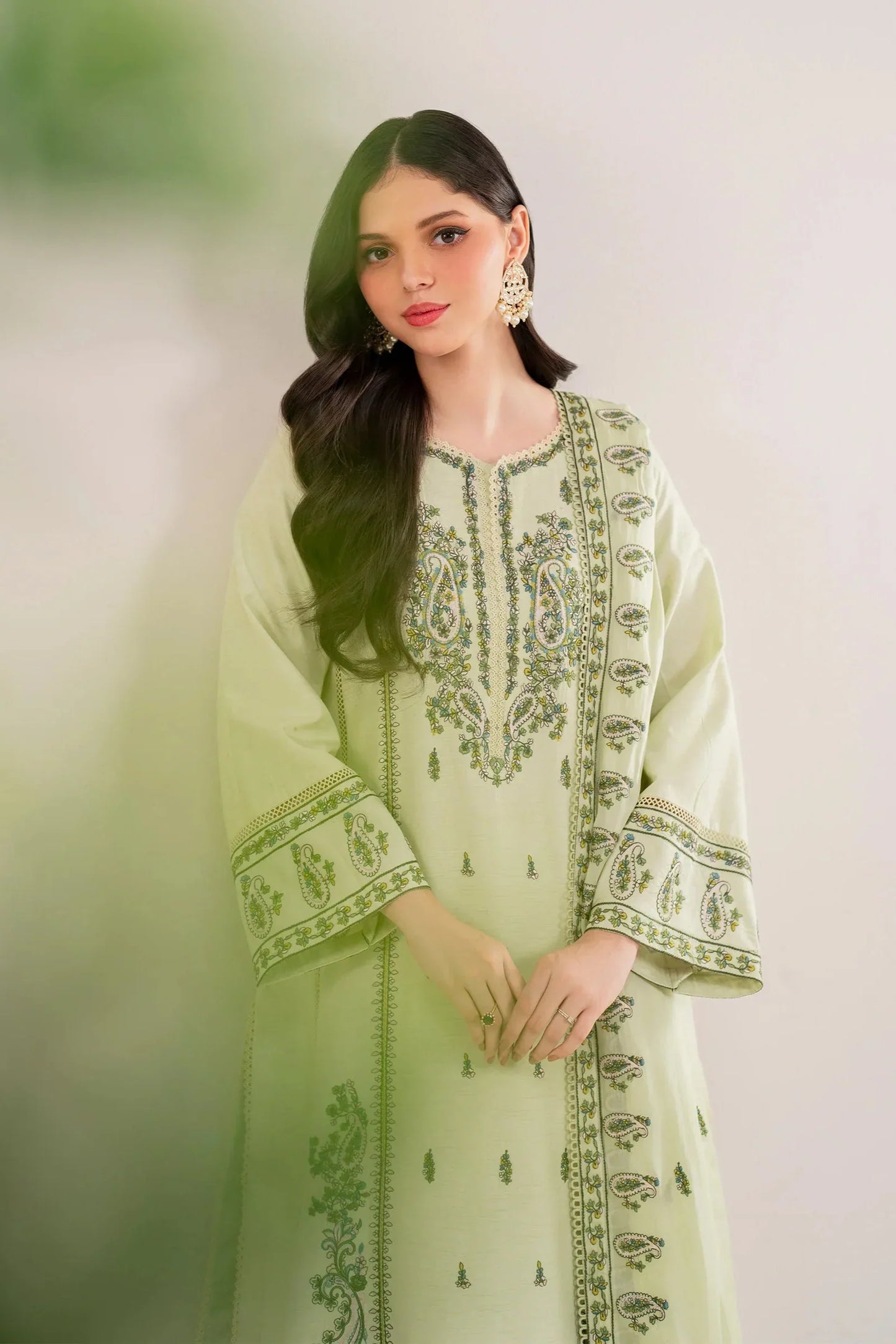 GARNET - 3PC LAWN EMBROIDERED SHIRT WITH LAWN EMBROIDERED DUPATTA AND TROUSER - HZG2076