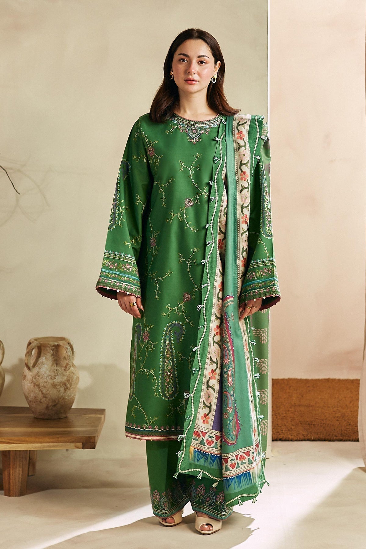 ZARA SHAH JAHAN - 3PC DHANAK EMBROIDERED SHIRT WITH TWILL PRINTED SHAWL AND TROUSER - HZG1474