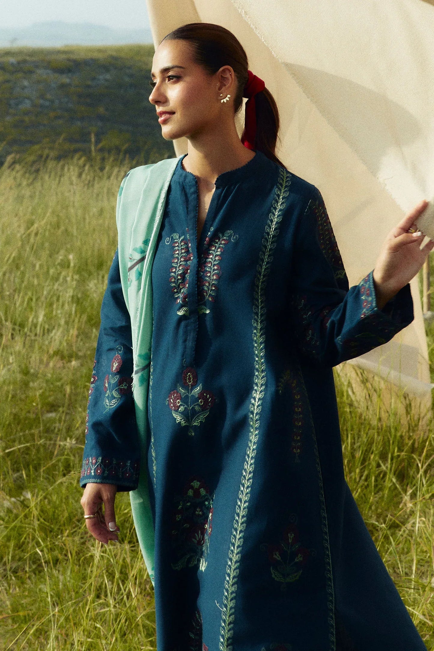 ZARA SHAHJAHAN - 3PC KHADDAR EMBROIDERED SHIRT WITH TWILL PRINTED SHAWL AND TROUSER - HZG1887