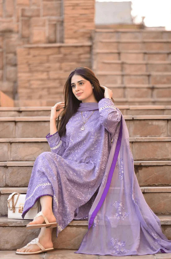 LIBAAS - 3PC DHANAK EMBROIDERED SHIRT WITH CHIFFON EMBROIDERED DUPATTA AND TROUSER - HZU2471